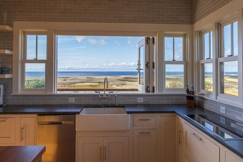 Front-Row Coastal Escape on Cormorant Cove - Block Island, Rhode Island