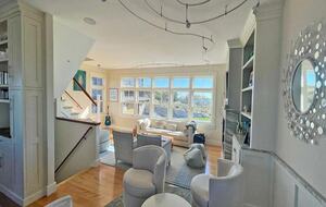 Front-Row Coastal Escape on Cormorant Cove - Block Island, Rhode Island