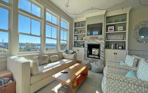 Front-Row Coastal Escape on Cormorant Cove - Block Island, Rhode Island
