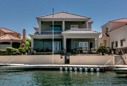 Luxury Waterfront Escape on the Colorado River - Parker, Arizona