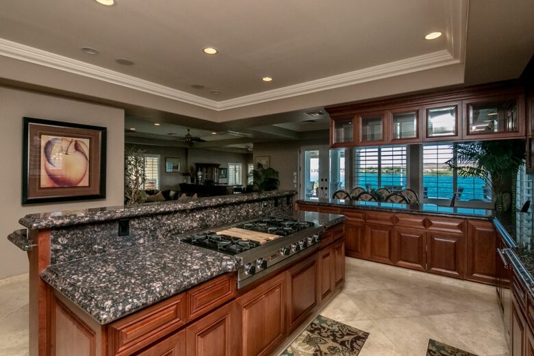 Luxury Waterfront Escape on the Colorado River - Parker, Arizona