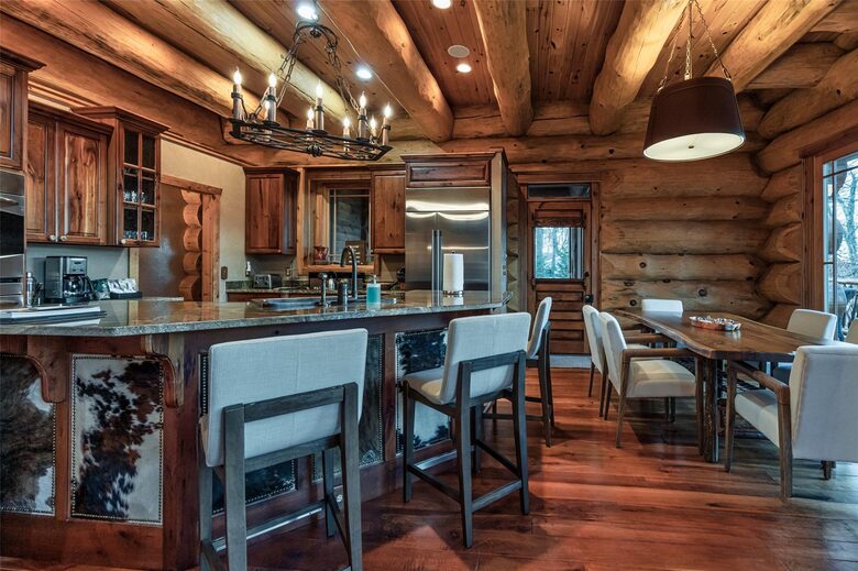 Handcrafted Log Cabin Retreat on Lake Norman - Mooresville, North Carolina