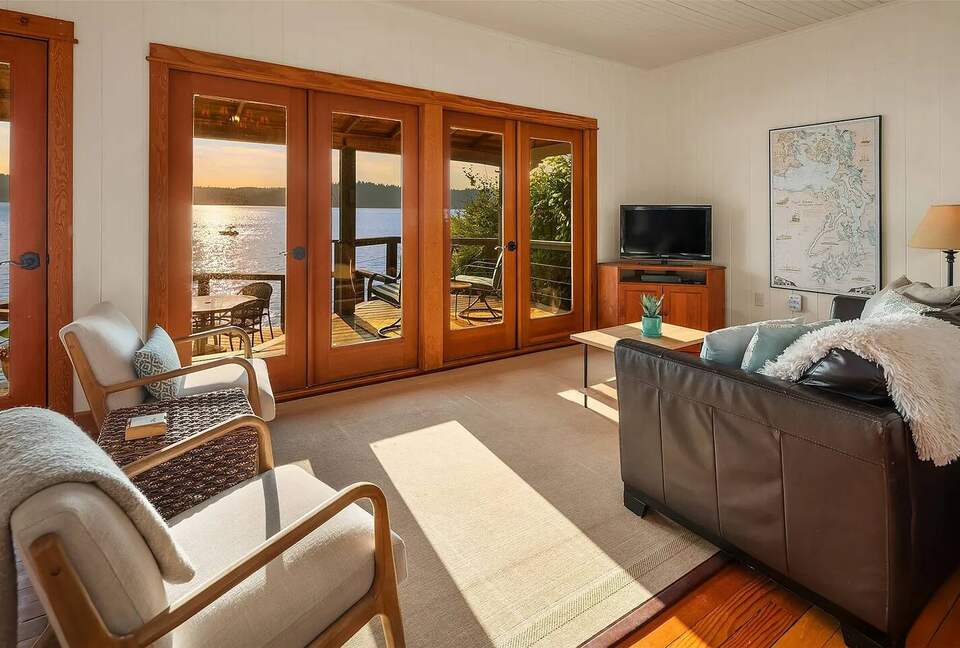 Fern Cove Waterfront Escape on Vashon Island - Vashon, Washington