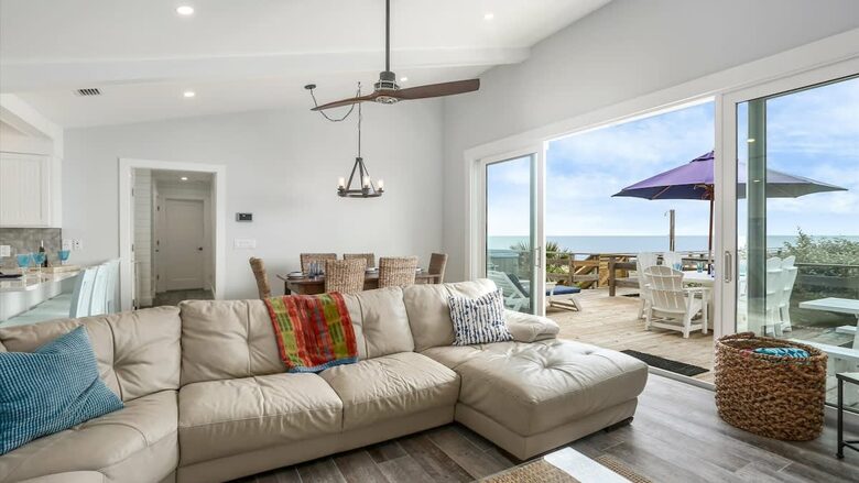 Modern Oceanfront Retreat on Ponte Vedra Beach - Jacksonville Beach, Florida