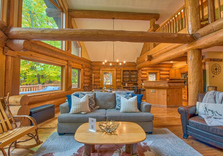 Social Chalet at Schuss Mountain - Mancelona, Michigan