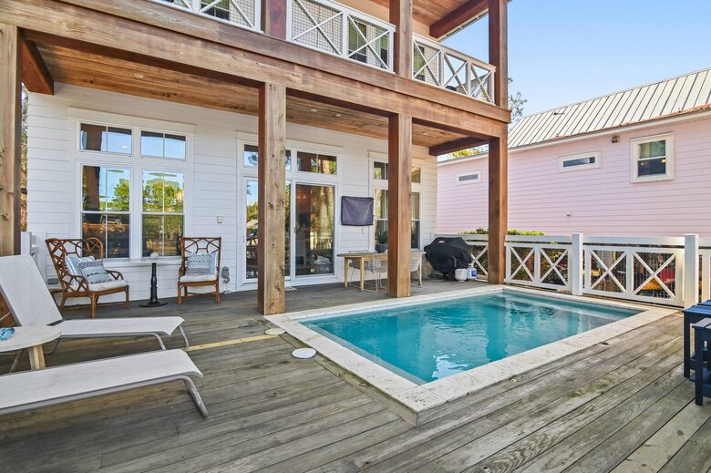Luxury Lake-to-Beach Home in the Heart of Seagrove Beach - Santa Rosa Beach, Florida