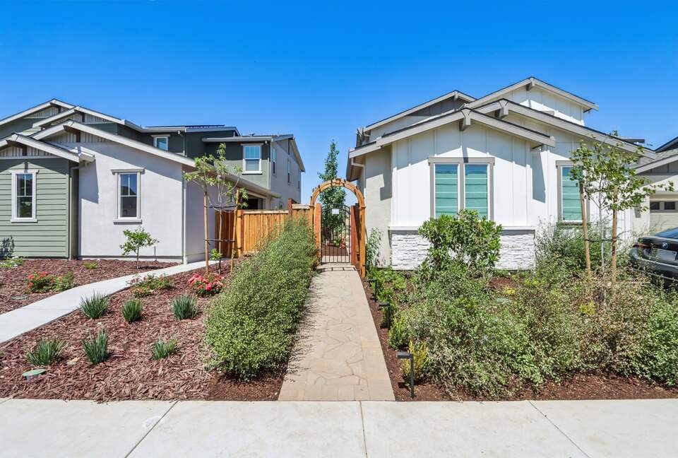 Quiet Northern California Getaway with Hilltop Views - Vacaville, California