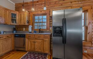Private White Oak Mountain Retreat with Expansive Decks - Columbus, North Carolina