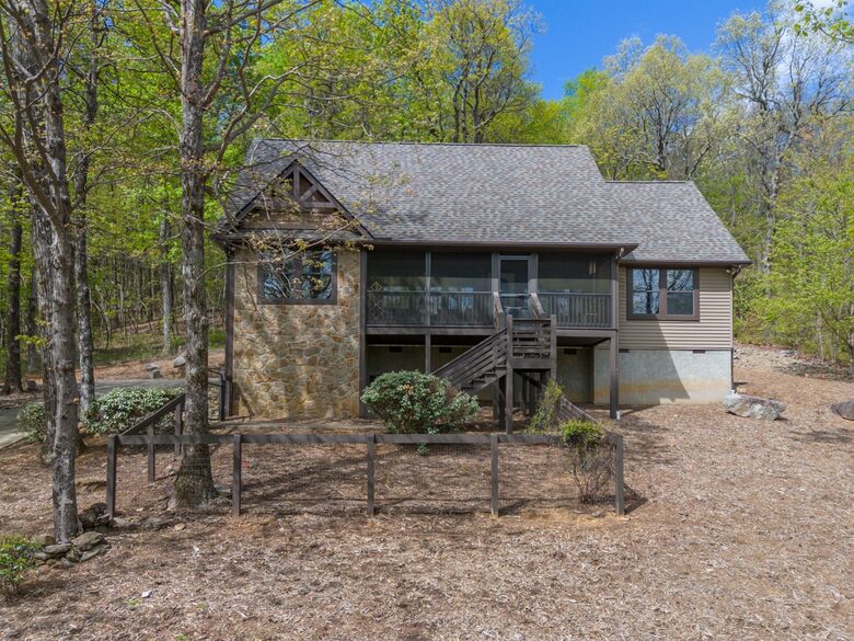 Peaceful Forest Escape Near Lake Lure & Tryon - Columbus, North Carolina