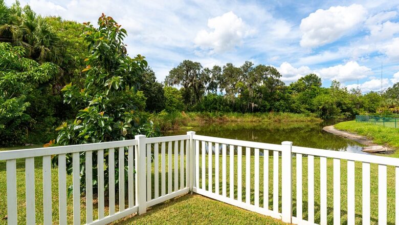 Peaceful Pondside Escape Close to Anna Maria Island - Bradenton, Florida