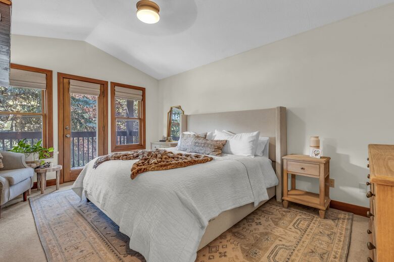 Chic Park City Townhome with Warm Mountain Style - Park City, Utah