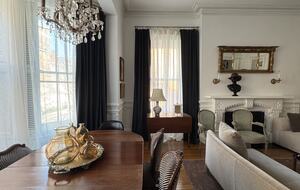 Designer Back Bay Hideaway - Boston, Massachusetts