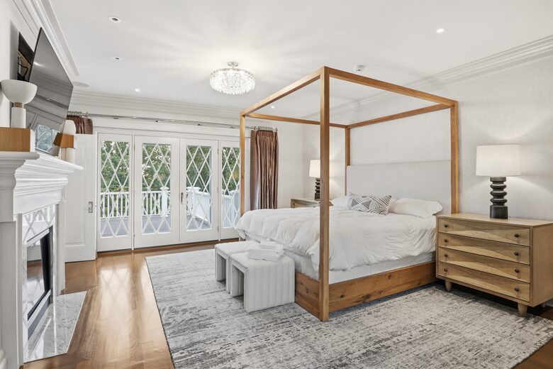 Master bedroom