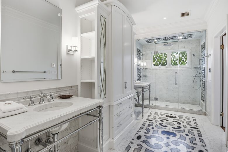 Master bath