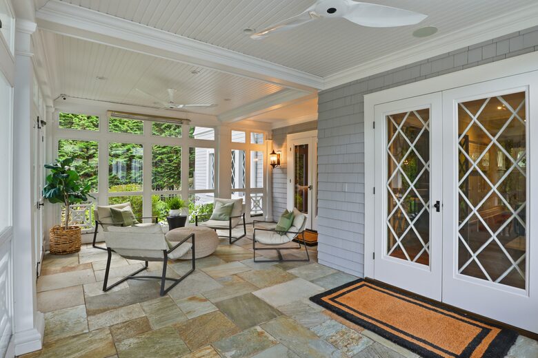 Luxury Finger Lakes Lakefront Retreat on Seneca Lake - Geneva, New York