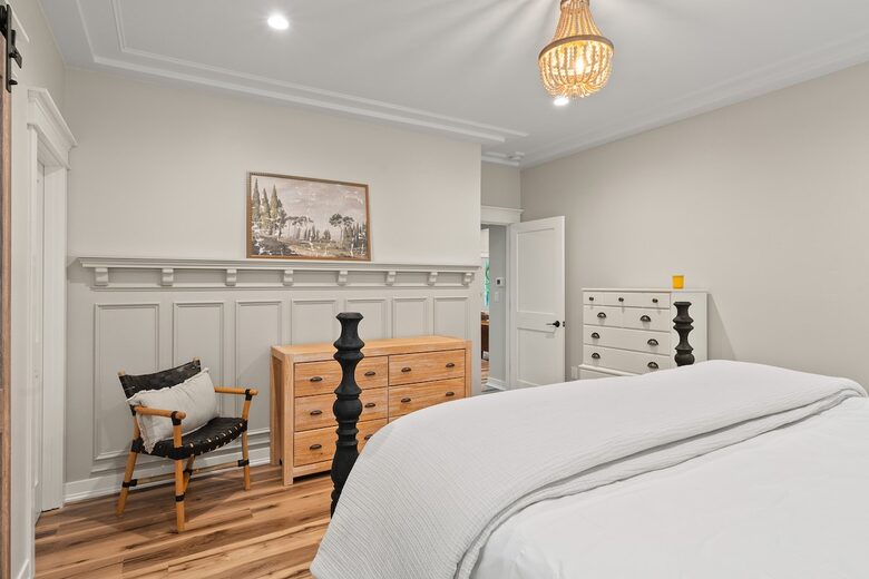 Mastor Bedroom