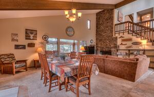 Spacious Sunriver Retreat Near the Deschutes River - Sunriver, Oregon