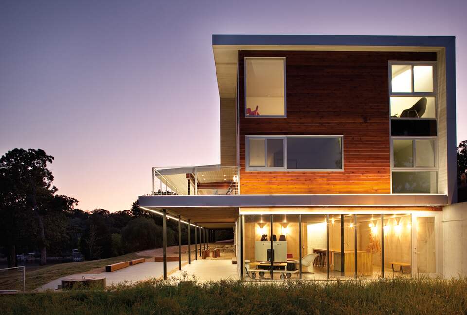 Architectural Lakeview Retreat in Branson West - Branson West, Missouri