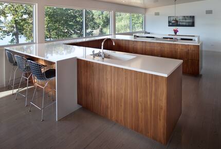 Architectural Lakeview Retreat in Branson West - Branson West, Missouri