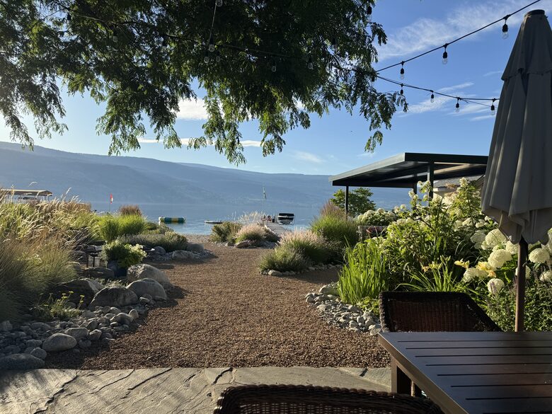 Okanagan Lakefront Retreat with Private Dock - Summerland, Canada