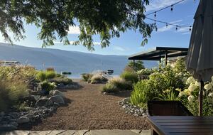 Okanagan Lakefront Retreat with Private Dock - Summerland, Canada