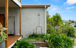 Beach House on the South Coast - Manyana, Australia