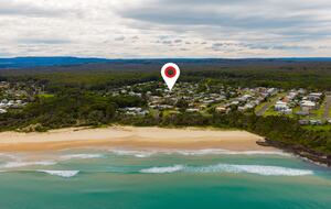 Beach House on the South Coast - Manyana, Australia