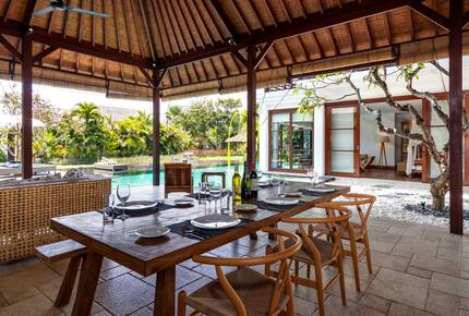 An Architect-Designed Tropical Sanctuary in Seminyak - Seminyak, Indonesia