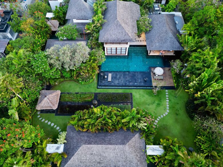 An Architect-Designed Tropical Sanctuary in Seminyak - Seminyak, Indonesia