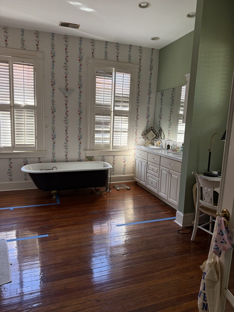 Elegant Charleston Retreat in the Historic District - Charleston, South Carolina