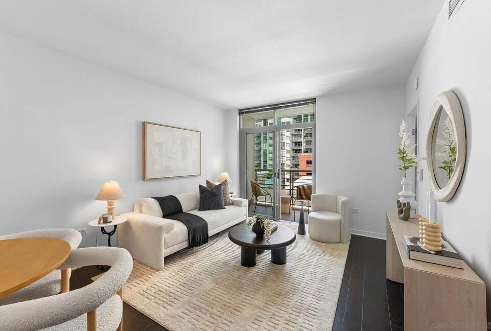 Quiet Retreat in the Heart of Little Italy - San Diego, California