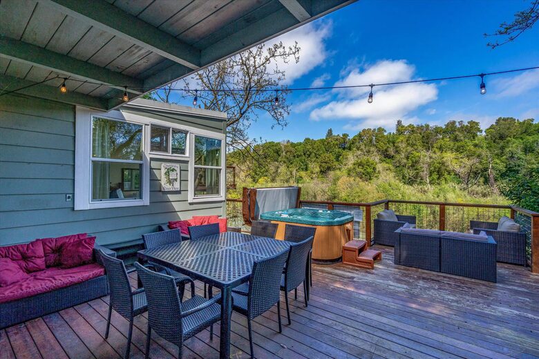 River View Lodge on the Russian River - Healdsburg, California