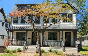 Modern Grant Park Townhouse with BeltLine Access & Private Balconies - Atlanta, Georgia
