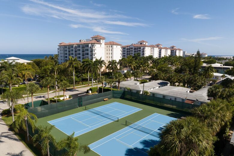 Palm Beach Shores One-Bedroom Oceanside Villa at Ocean Point Marriott - Palm Beach Shores, Florida