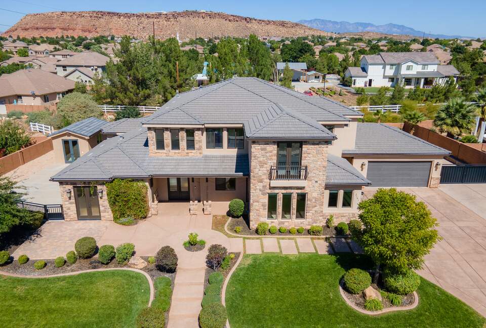 Spacious St. George Escape Near Zion National Park - St. George, Utah
