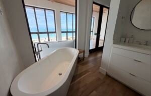 Ocean Pearl | A Refined Bimini Retreat - Alice Town, Bahamas
