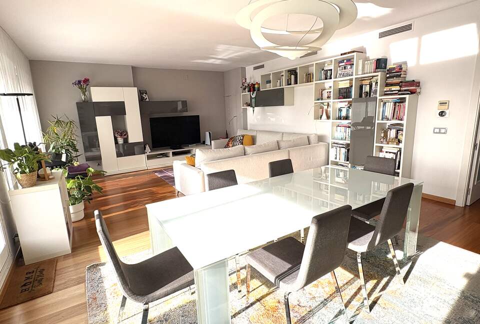Duplex Penthouse - Barcelona, Spain