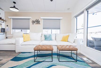 Lake Havasu Waterfront Tiny Home - Lake Havasu City, Arizona