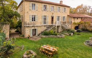 A Timeless French Château with Modern Elegance - Saint-Jean-Poutge, France