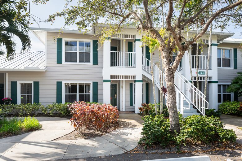 First-Floor Naples Golf Retreat - Naples, Florida