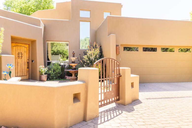 Elevated Red Rock Retreat with Trail Access - Sedona, Arizona