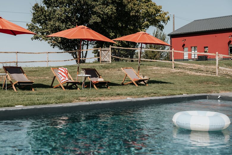 Tranquil Luxury in a Restored Period Barn - Bardou, France