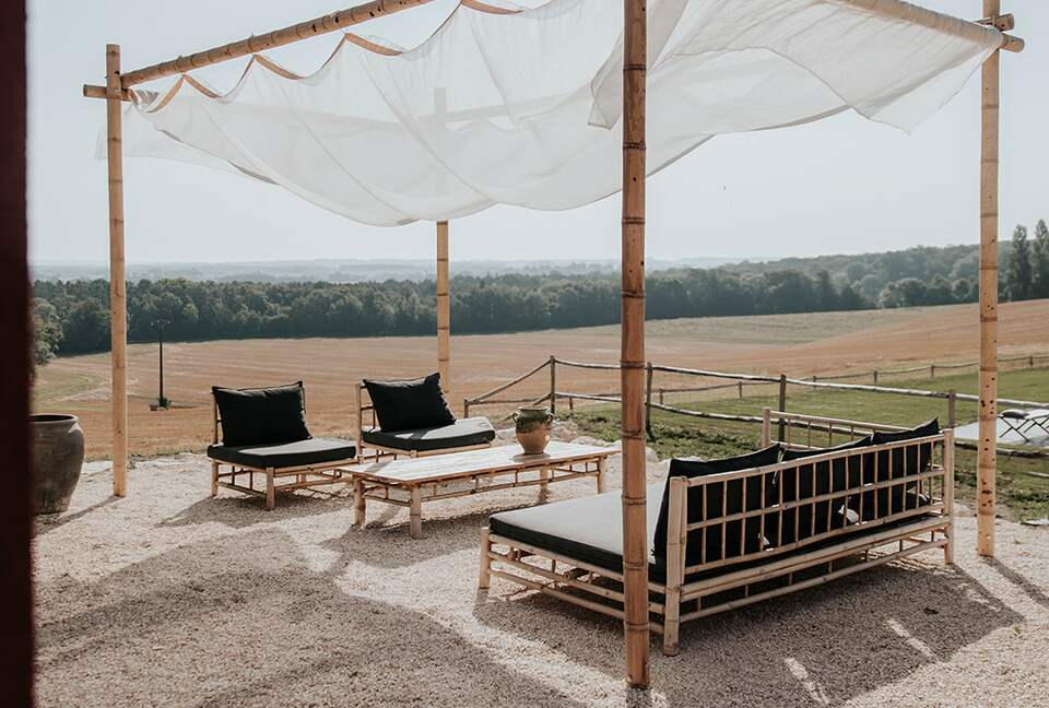 Tranquil Luxury in a Restored Period Barn - Bardou, France