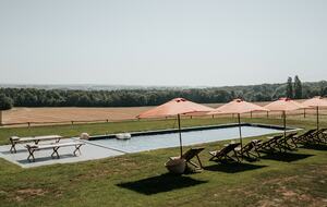 Tranquil Luxury in a Restored Period Barn - Bardou, France