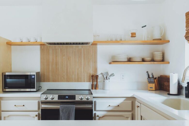 Modern Family Friendly Pine Mountain Lake Cabin | 30 miles from Yosemite - Groveland, California