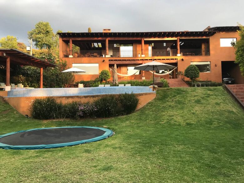 Valle de Bravo Estate with Villa & Private Bungalow-Casa Majaika. - Valle de Bravo, Mexico