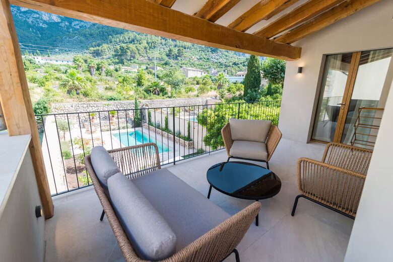Contemporary Eco House in the Tramuntana Foothills - Sóller, Mallorca, Spain
