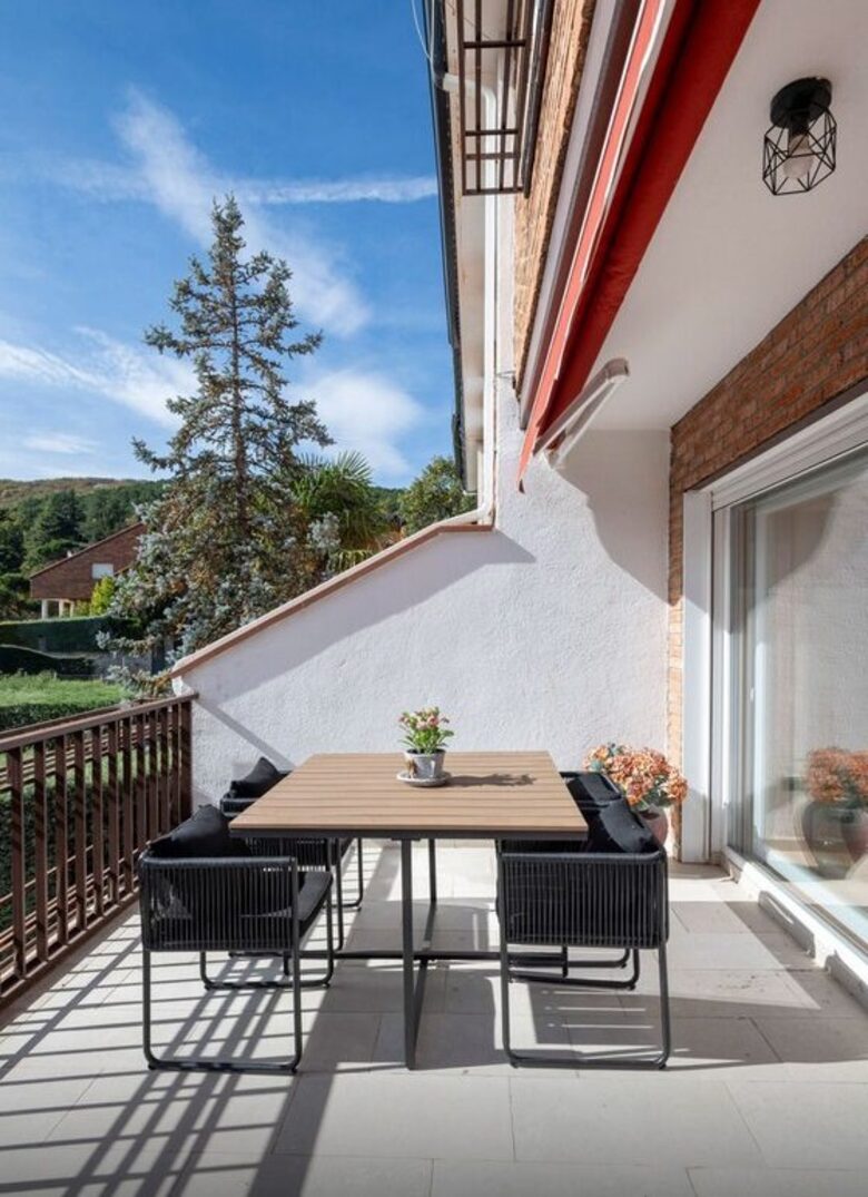 A Spacious Family Home in the Sierra de Madrid - Navacerrada, Madrid, Spain