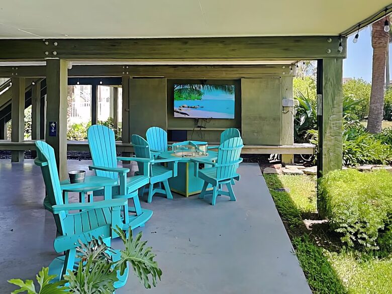 Relaxed Gulf Coast Escape in Jamaica Beach - Jamaica Beach, Texas