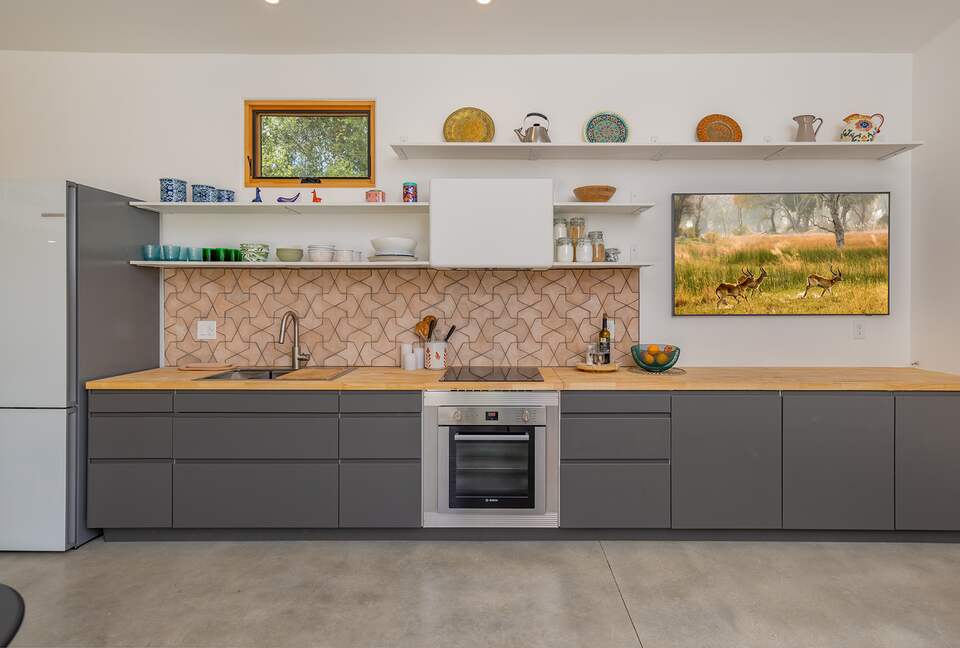 Modern Ojai Escape with Mountain Views & Pool - Ojai, California